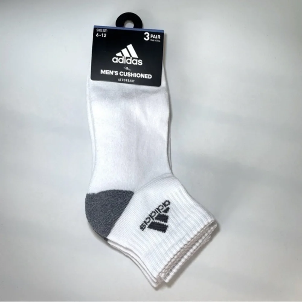 Adidas men’s quarter socks 3 pairs size 6-12 white gray